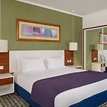 Algarve - Armacao De Pera, An Ihg מלון Armação de Pêra