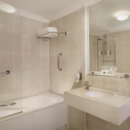 Hotel Algarve - Armação De Pêra, An Ihg Armação de Pêra