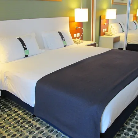 Отель Algarve - Armacao De Pera, An Ihg