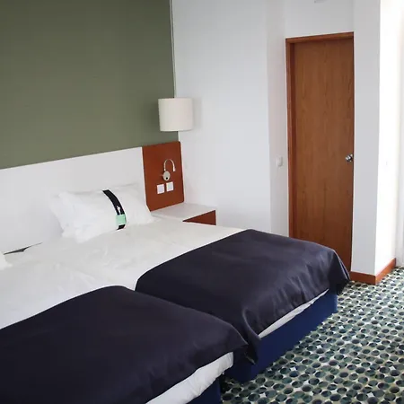 Algarve - Armacao De Pera, An Ihg Отель