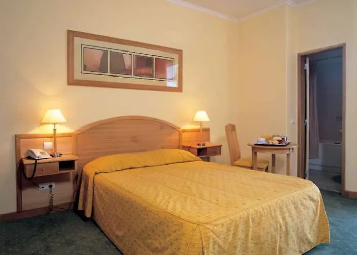Algarve - Armacao De Pera, An Ihg Ξενοδοχείο 4*