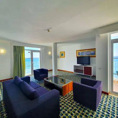 ホテル Algarve - Armacao De Pera, An Ihg