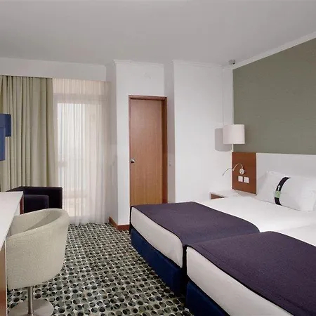 Hotel Algarve - Armacao De Pera, An Ihg Armacao de Pera